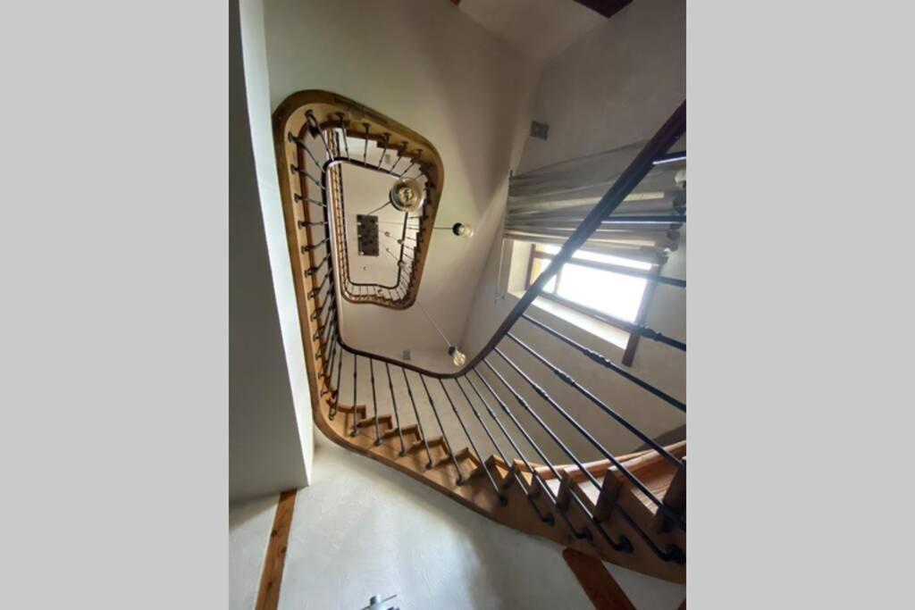 La Tranquillite Au Centre. Apartment Toulon-sur-Arroux Exterior foto
